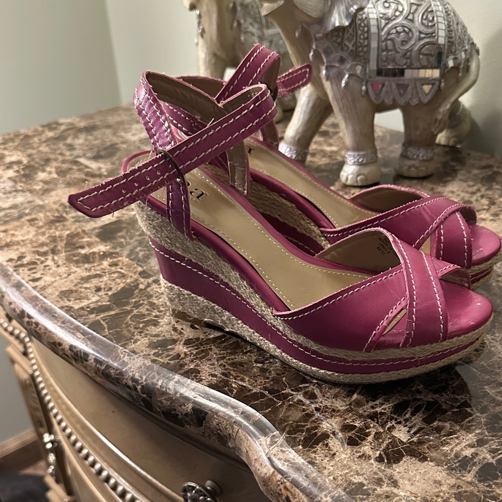 a.n.a Women's Fuchsia Wedge Sandals - Picture 3 of 5